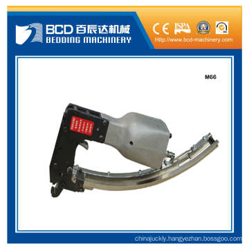 Pneumatic Clinching Tool (M66)